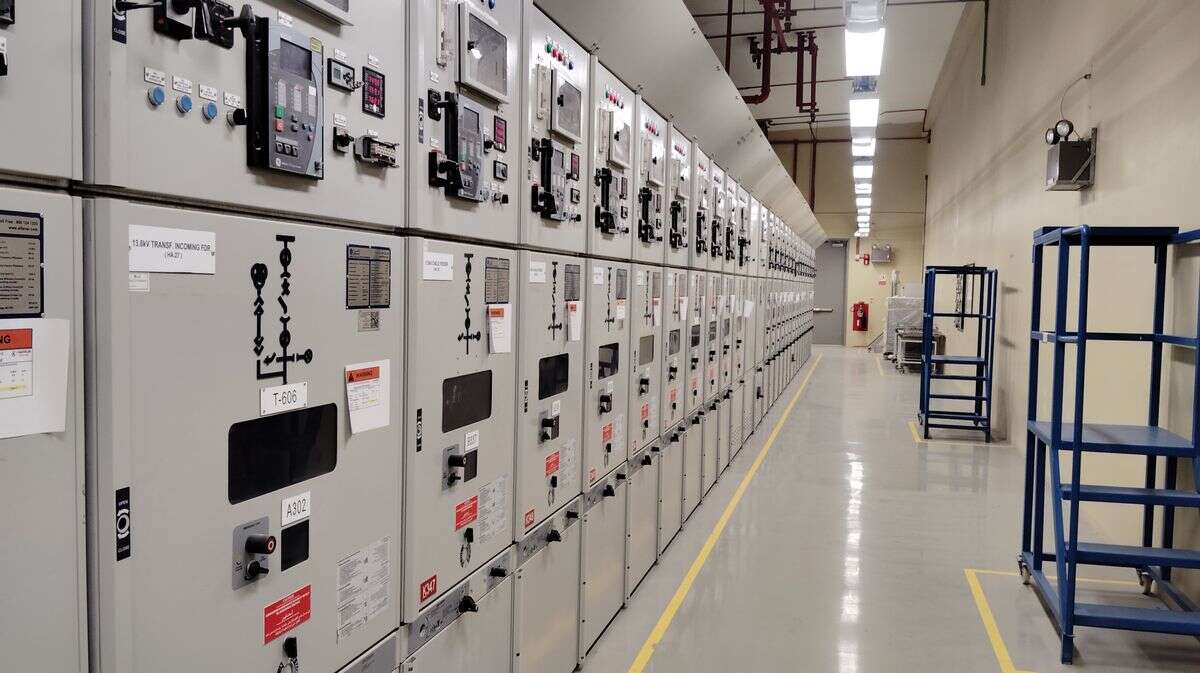 Commercial electrical switchgear and distribution equipment